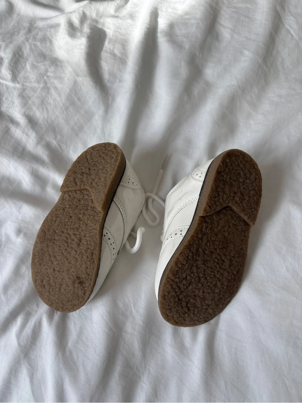 Classic White Patent Kids Dress Shoes with Brogue Detail